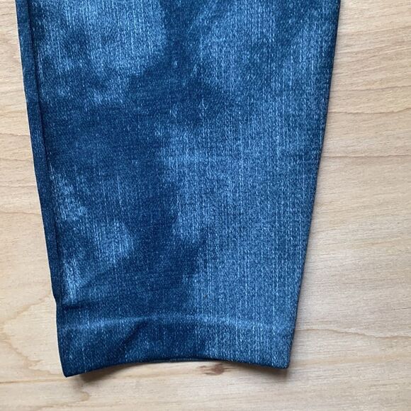 Denim Look Leggings  - Picture 4 of 10